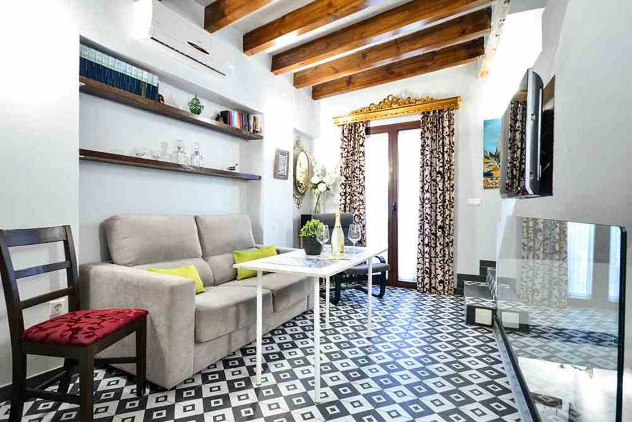 Casa Alfalfa 2 Dormitorios Terraza Y Solarium Privado Seville Exterior photo